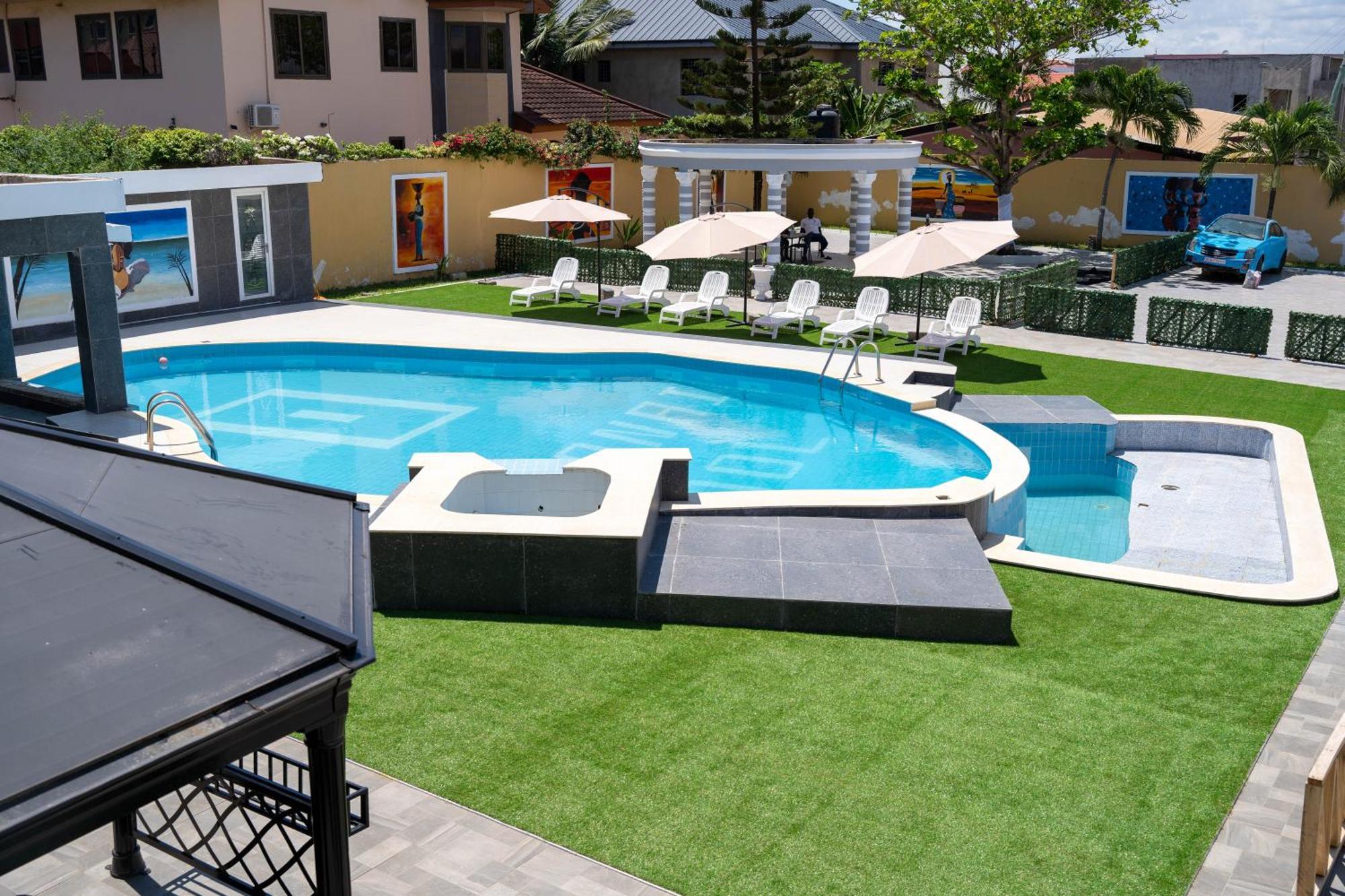 Adonai Luxe Apartment Тема Екстериор снимка