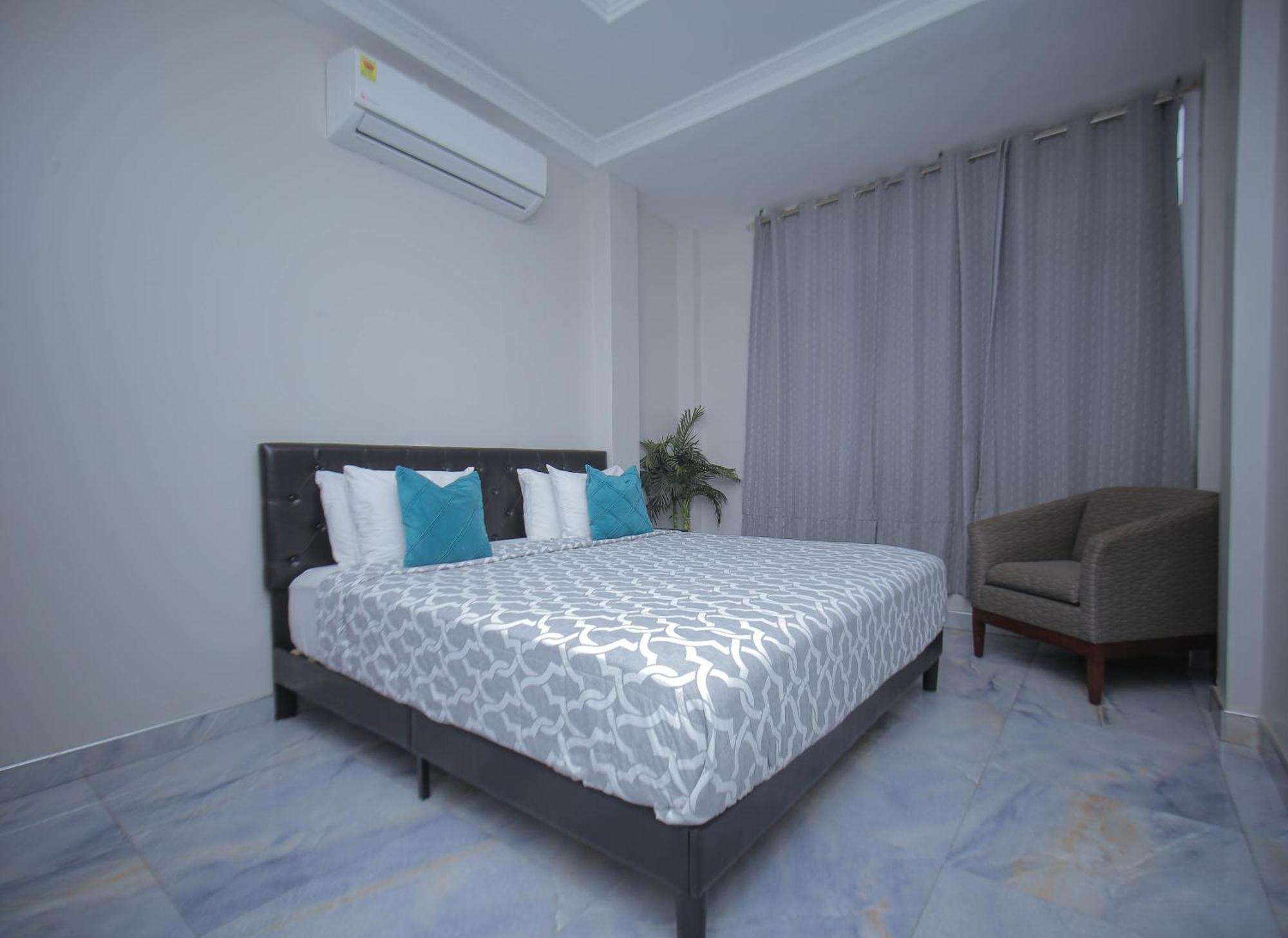 Adonai Luxe Apartment Тема Екстериор снимка