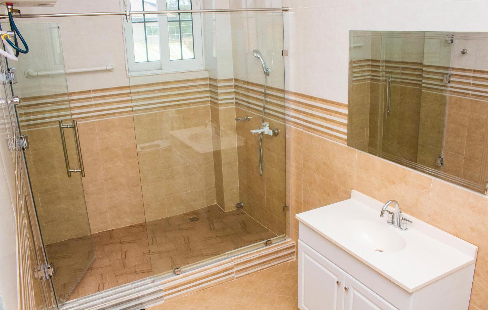 Adonai Luxe Apartment Тема Екстериор снимка
